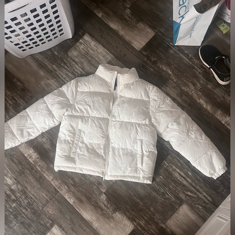 White puffer jacket